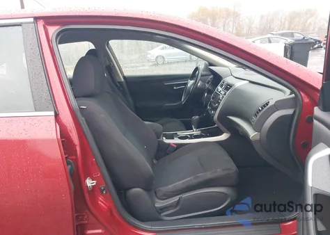 2014 Nissan Altima 2.5 Sv z USA, uszkodzony, nr VIN 1N4AL3AP8EC128944